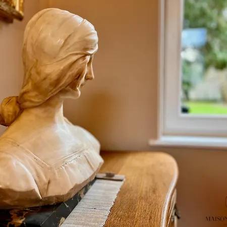 La Maison De Maitre - Grand Jardin, Face A La Meuse * Hermalle-sous-Argenteau