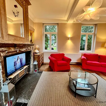 La Maison De Maitre - Grand Jardin, Face A La Meuse Semesterbostad *
