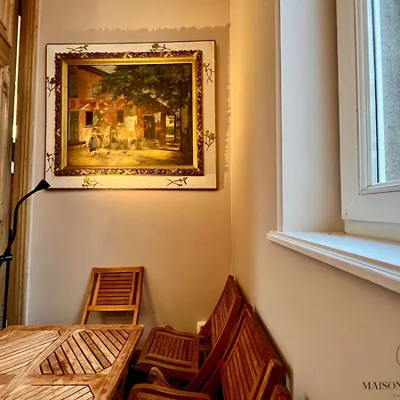 La Maison De Maitre - Grand Jardin, Face A La Meuse Semesterbostad *