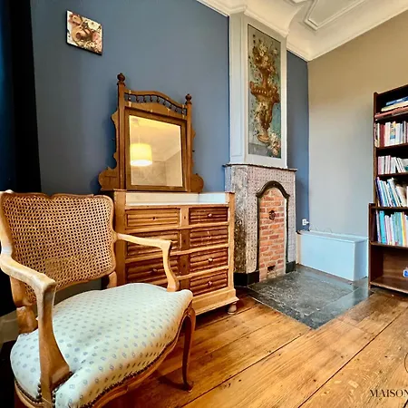 Semesterbostad La Maison De Maitre - Grand Jardin, Face A La Meuse Hermalle-sous-Argenteau