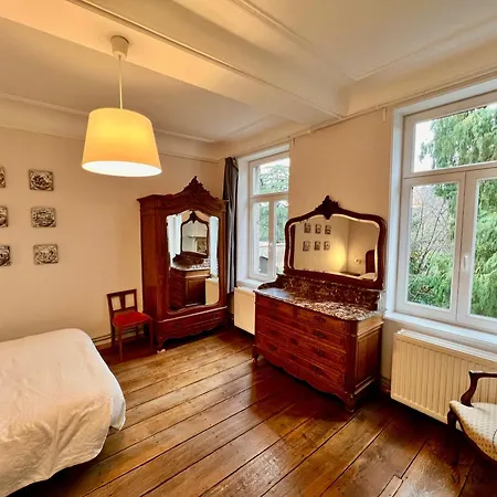 La Maison De Maitre - Grand Jardin, Face A La Meuse *