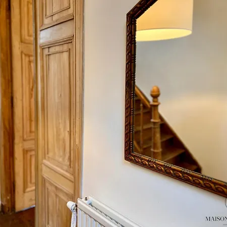 Semesterbostad La Maison De Maitre - Grand Jardin, Face A La Meuse Hermalle-sous-Argenteau