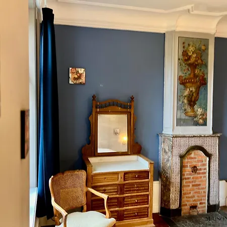 Semesterbostad La Maison De Maitre - Grand Jardin, Face A La Meuse Hermalle-sous-Argenteau